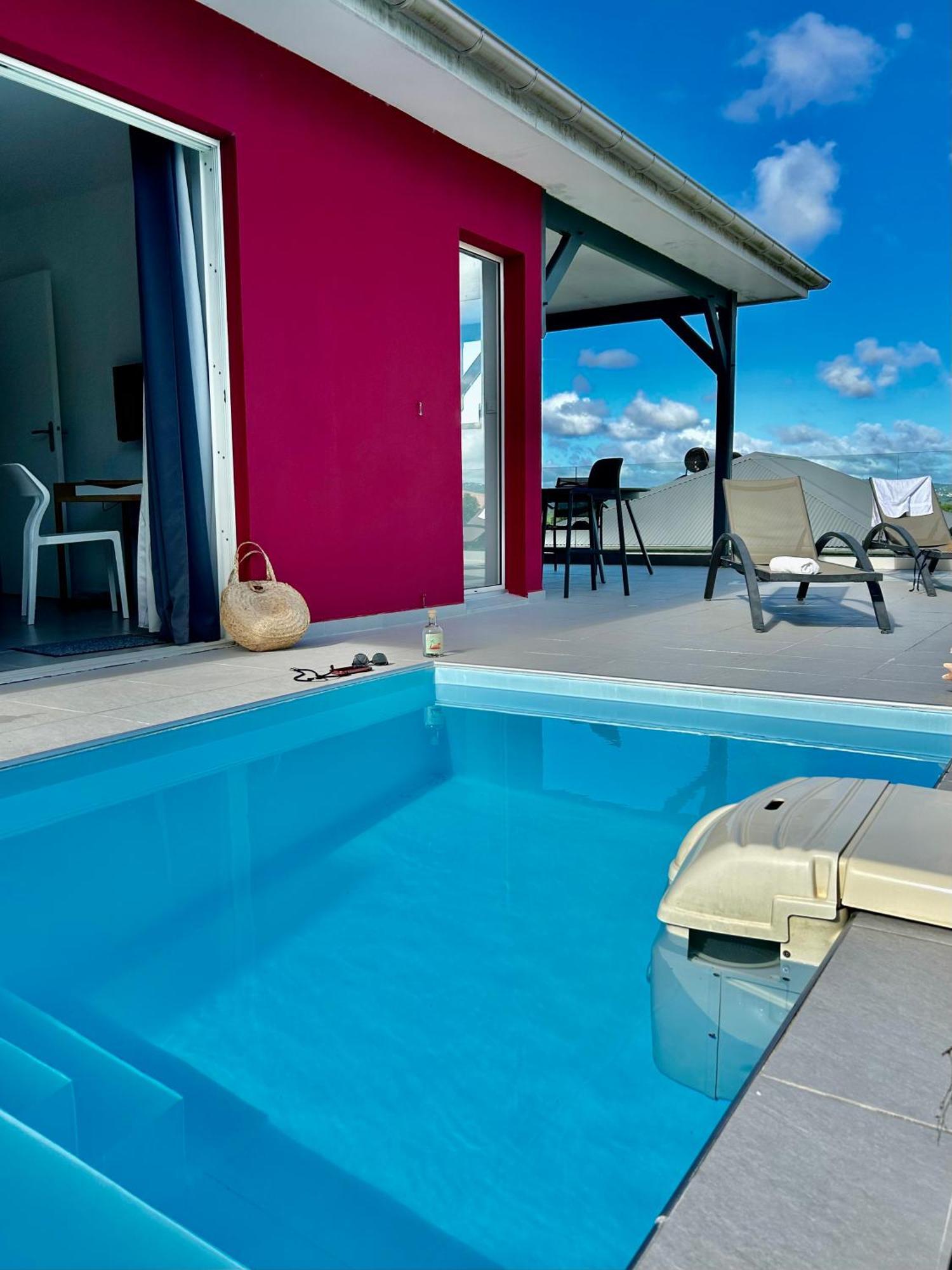 לה טרואז אילט La Villa Jalna Grenadine Deux Chambres Et Piscine Privee מראה חיצוני תמונה