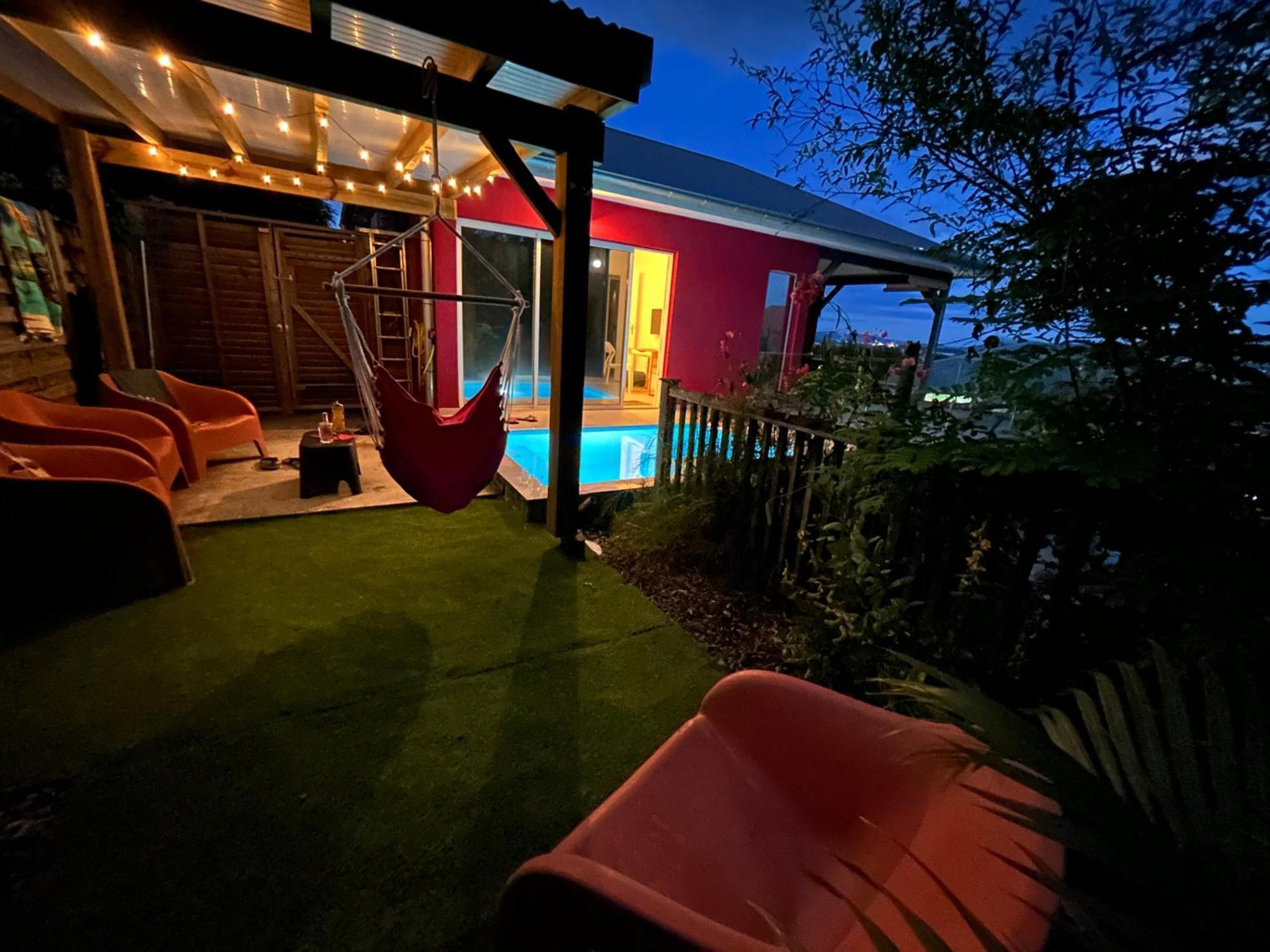 לה טרואז אילט La Villa Jalna Grenadine Deux Chambres Et Piscine Privee מראה חיצוני תמונה